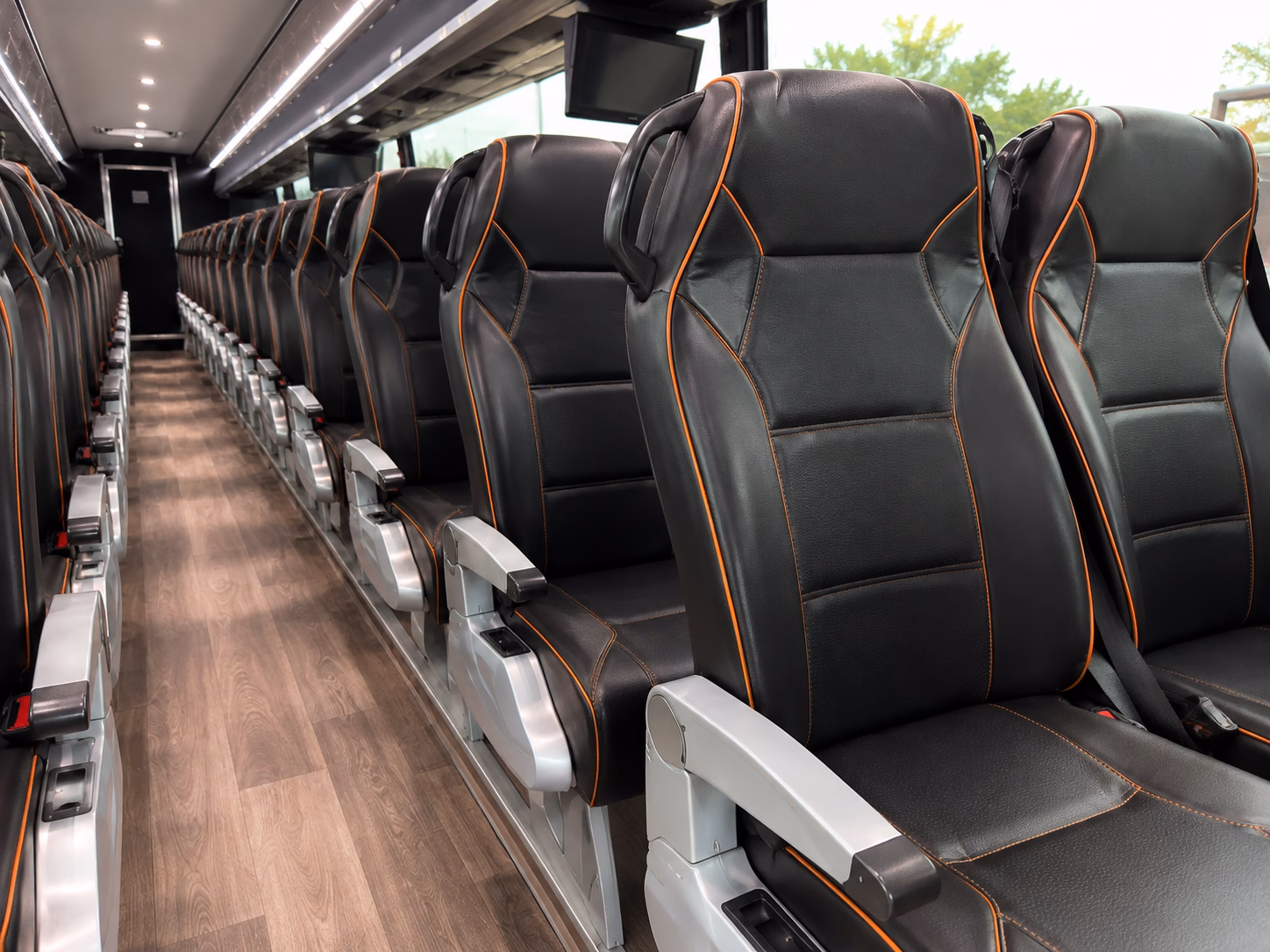 how distance and duration of your trip affect charter bus rates