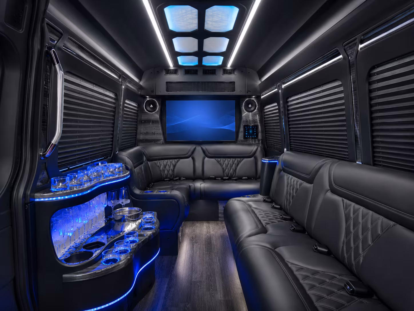 the best multi day bus packages for st charles groups traveling far